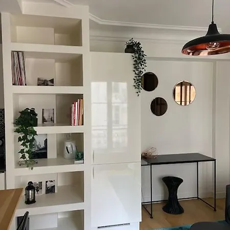 Cocon Parisien Quartier Montmartre Appartement Parijs